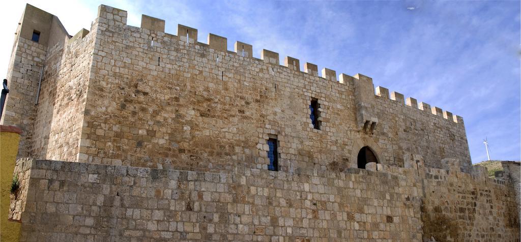 Castillo De Grisel 外观 照片